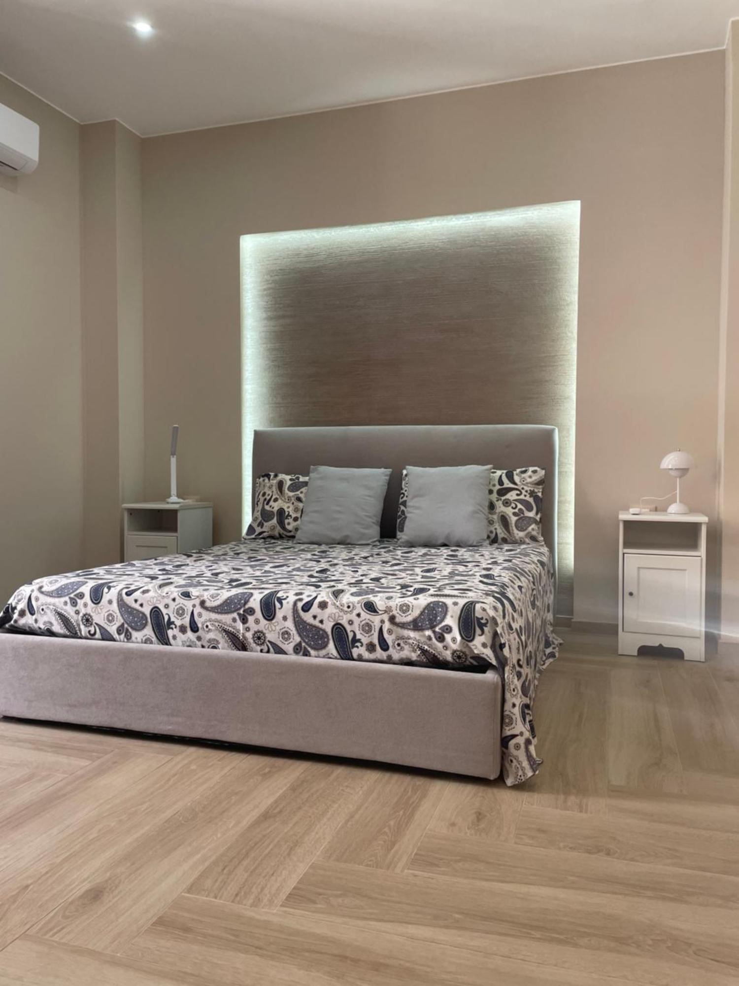 Central Apartment Avola Luaran gambar